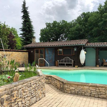 فندق Le Bon Chemin Roulotte Sainte-Nathalène المظهر الخارجي الصورة